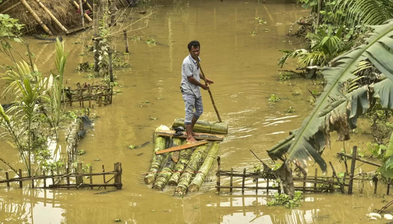 Hindistan'da meydana gelen heyelanda 4 kişi öldü, 50'den fazla kişi kayboldu