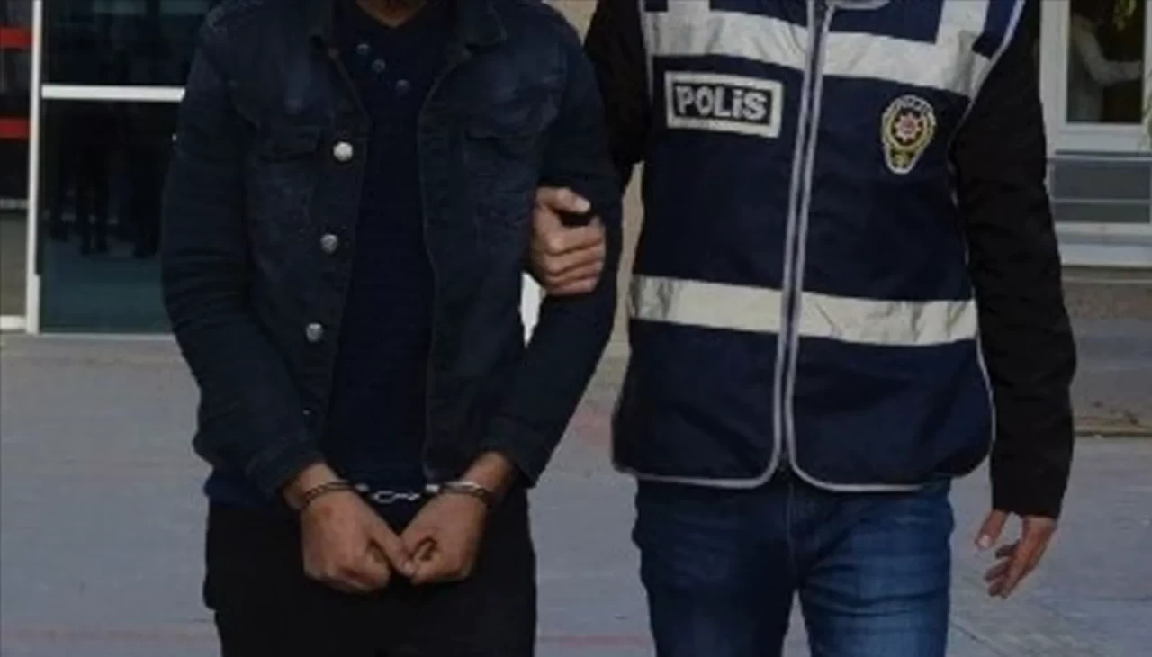 Ava gittiği arkadaşını kazara öldüren çocuk gözaltında