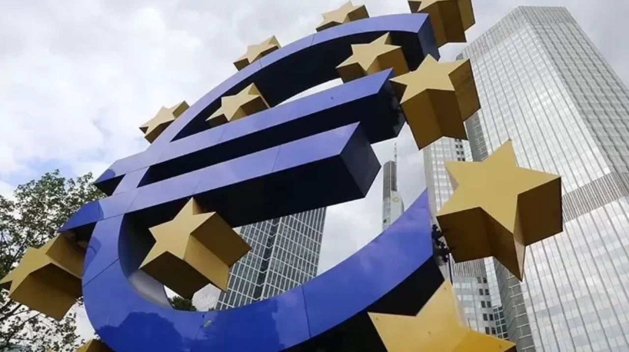 Euro Bölgesi'nde ekonomik güven endeksi eylülde arttı