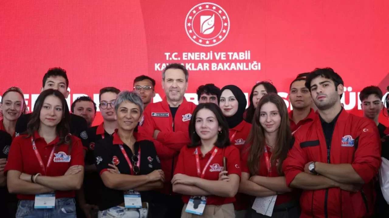 Bakan Bayraktar: Türkiye mutlak suretle nükleere sahip olmak zorunda