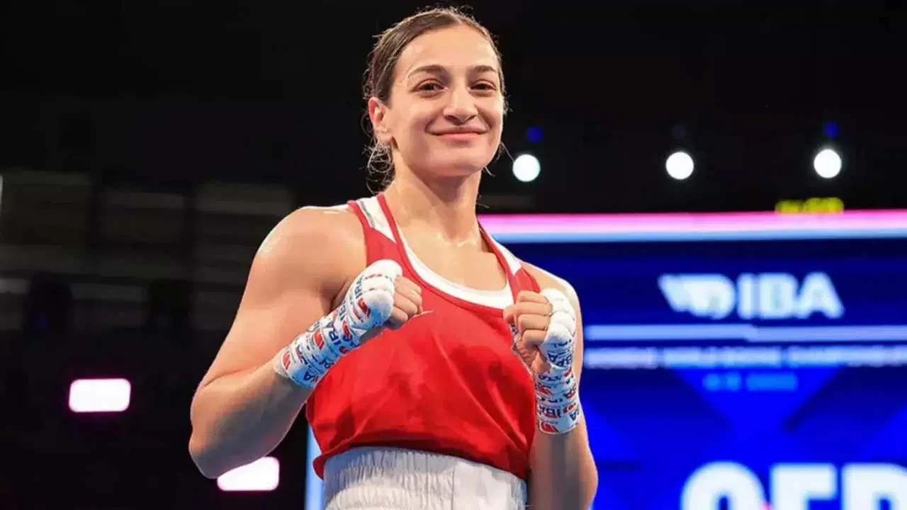 Buse Naz Çakıroğlu: “Gümüşten sıkıldım, altın alacağım”