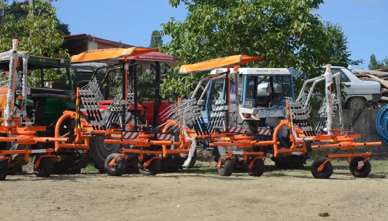 Sinop'ta çiftçilere makine ekipman desteği