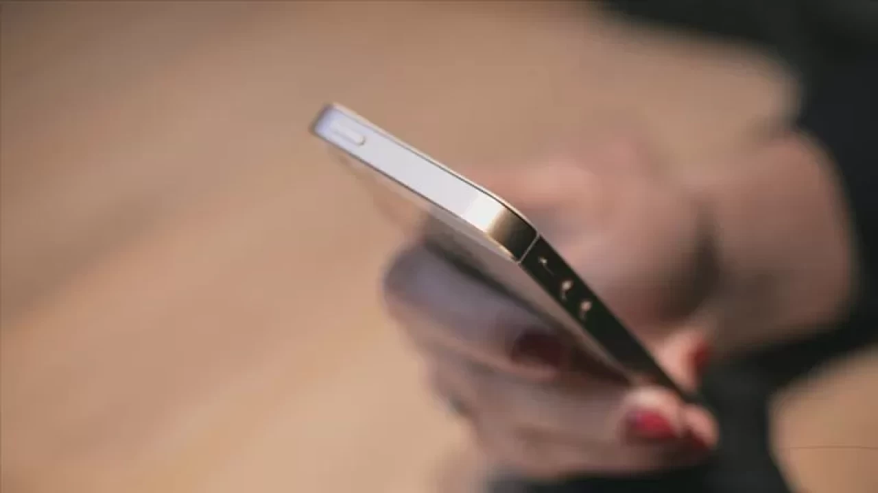 İlk çeyrekte 2,8 milyon akıllı telefon sisteme kaydedildi