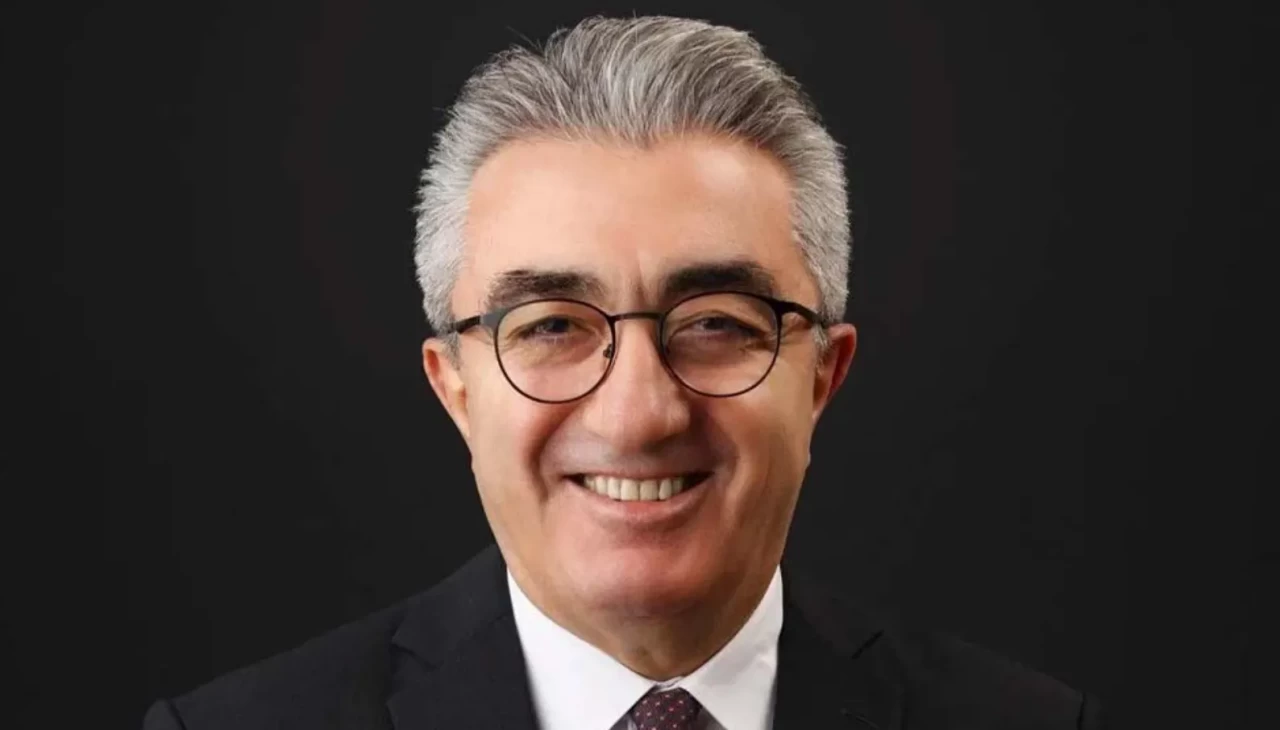 Bir CHP'li daha görevinden uzaklaştırıldı: Depremzededen 3 milyon TL + %25 ortaklık istemiş!