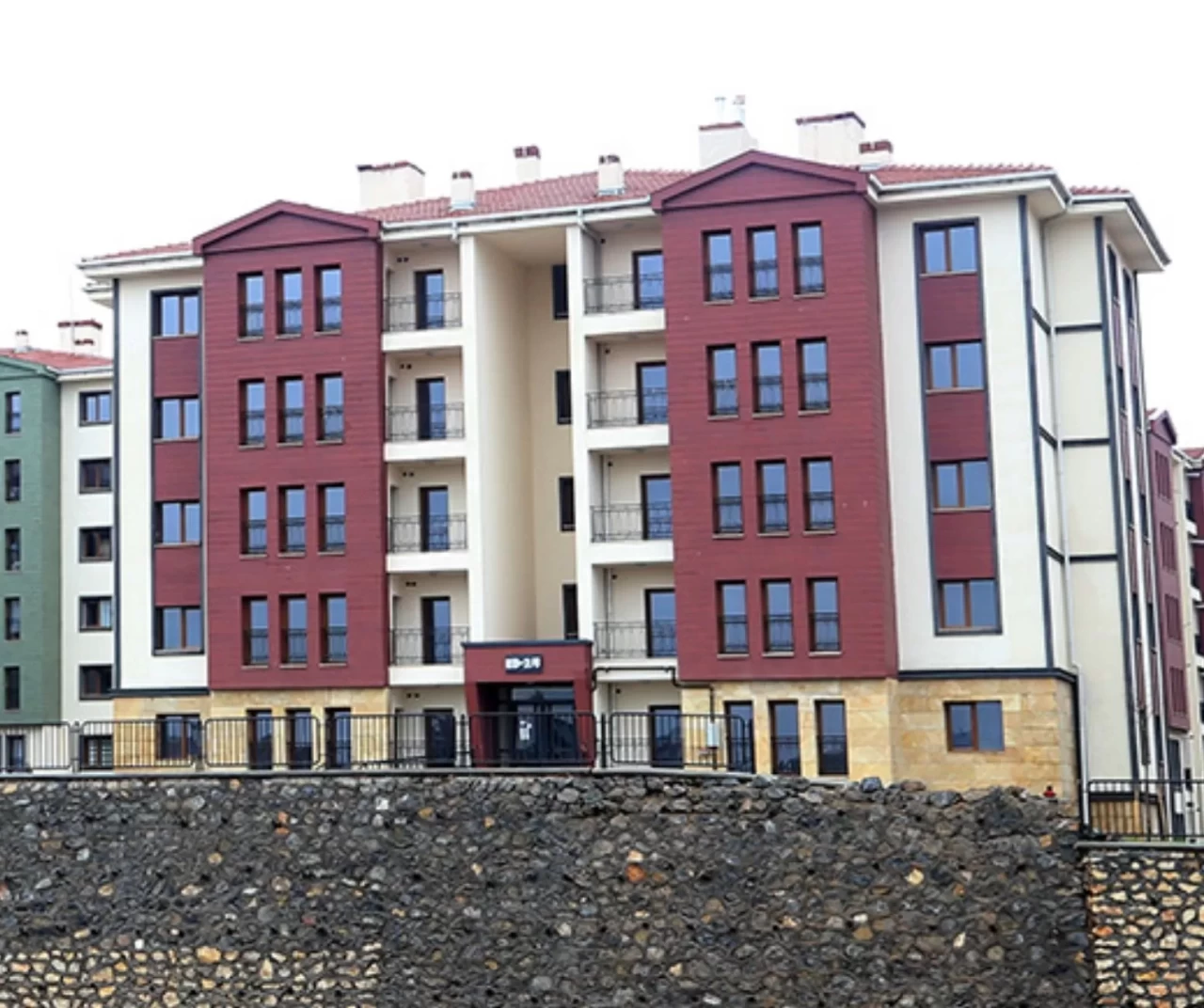 TOKİ 48 ilde 509 konut ve iş yerini satışa çıkarıyor