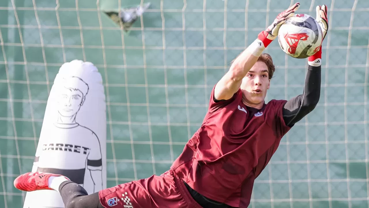 Trabzonspor’da kaleci arayışı: Uğurcan Çakır’ın yerine adaylar belli oldu