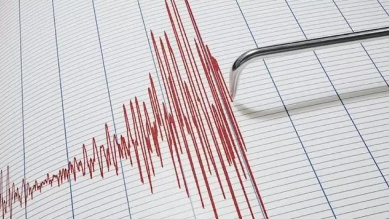 Pasifik ada ülkesi Vanuatu açıklarında 6,4 büyüklüğünde deprem