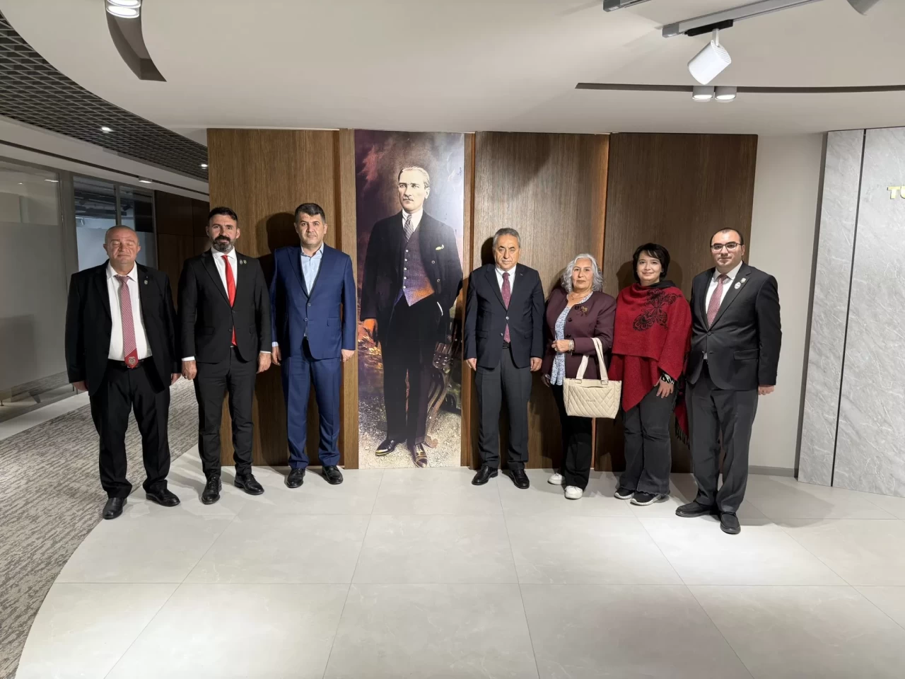 Türk Büro-Sen ve Türk İmar-Sen’den Gaziler Günü ziyareti