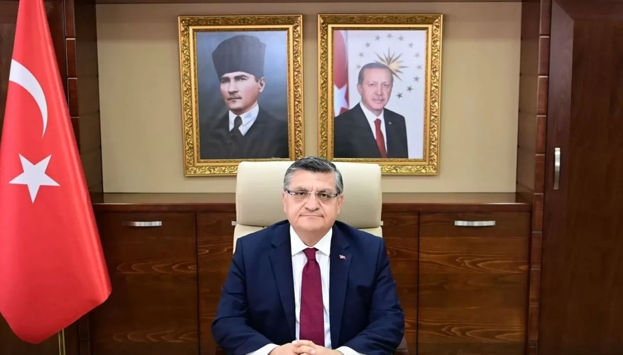 Vali Özarslan'dan gurur dolu paylaşım: Sinop, en uzun menzilli füzenin testine ev sahipliği yaptı!