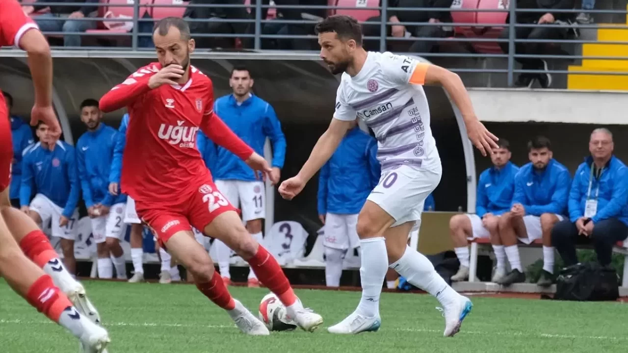 4 gollü Karadeniz derbisinde kazanan çıkmadı | 1926 Bulancakspor 2-2 52 Orduspor FK maç sonucu