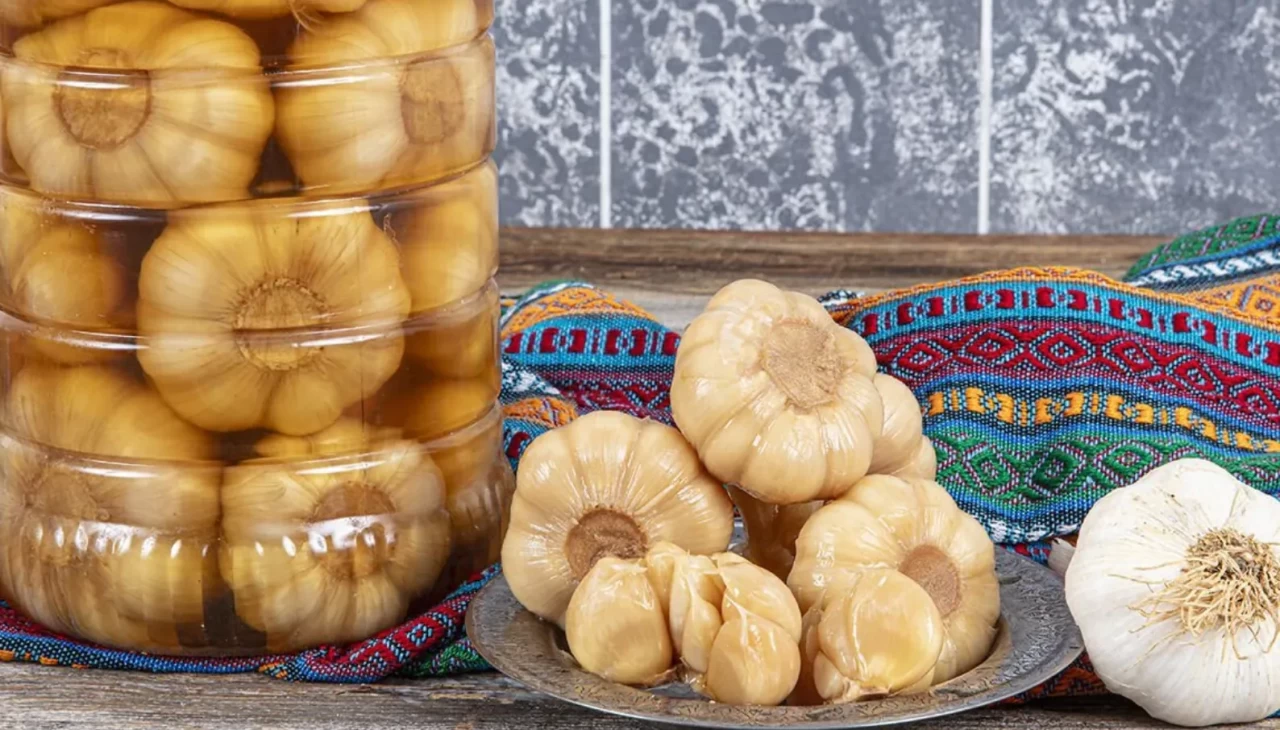 Mutfakta sağlık devrimi! Sarımsağı konserve edin, sağlığınızı güçlendirin