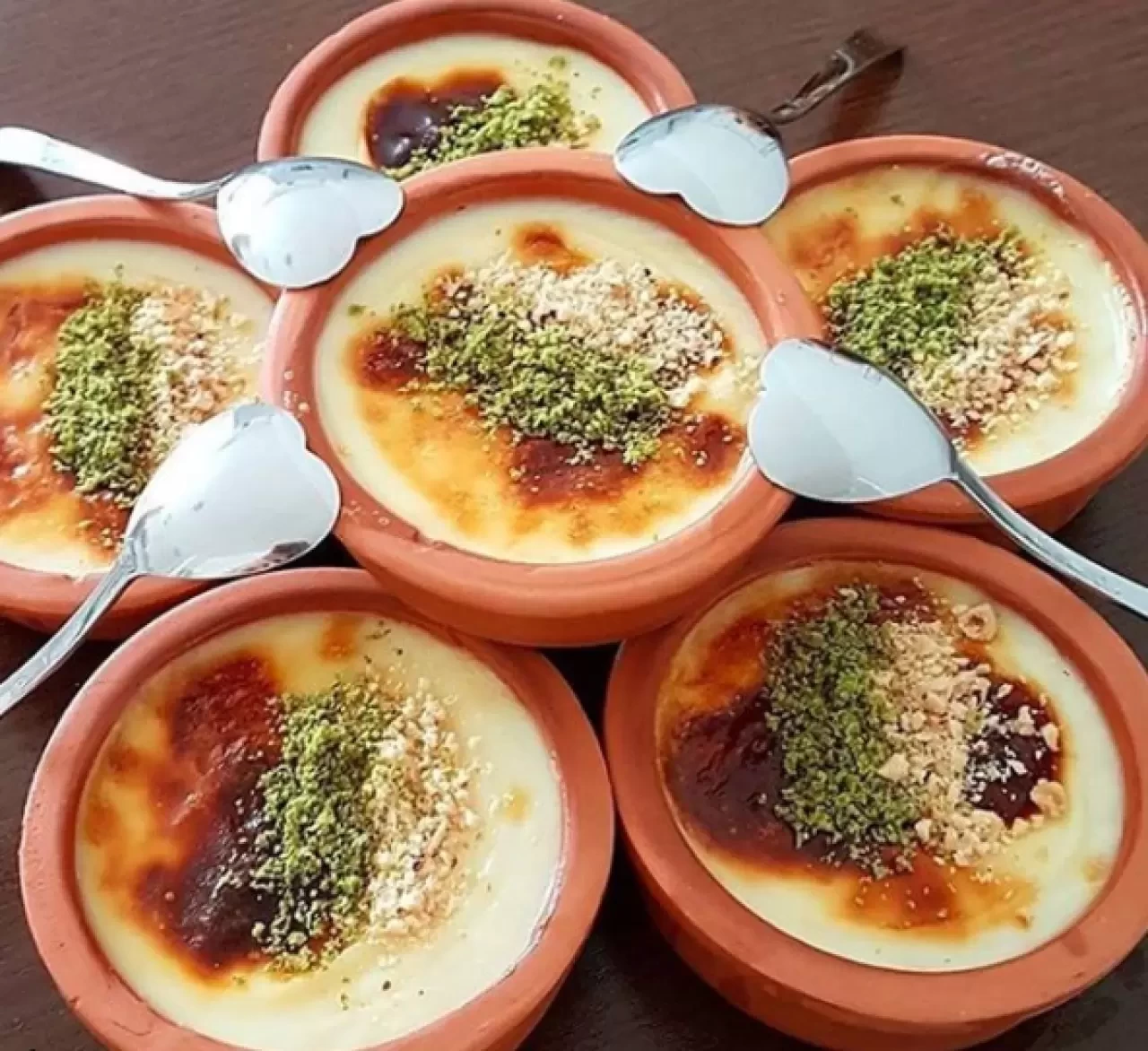 Sütlaç tarifi: Geleneksel Türk mutfağının vazgeçilmez tatlısı