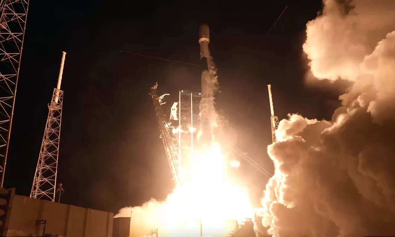 SpaceX, 28 Starlink uydusunu daha yörüngeye gönderdi