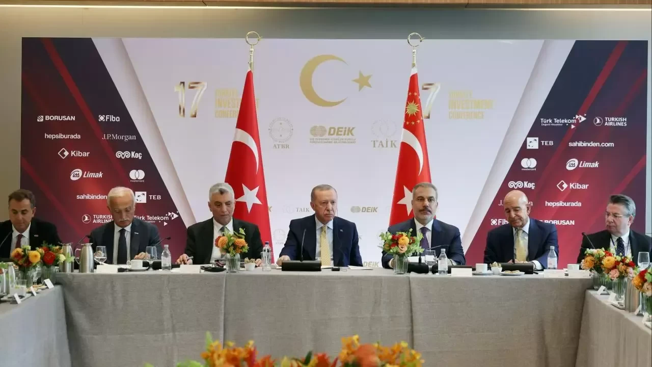 Cumhurbaşkanı Erdoğan: Türkiye'yi yatırımcılar için daha cazip kılacak hale getirmeye devam ediyoruz