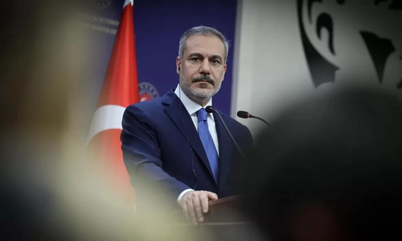 Dışişleri Bakanı Hakan Fidan, Fransız mevkidaşı Barrot ile görüştü