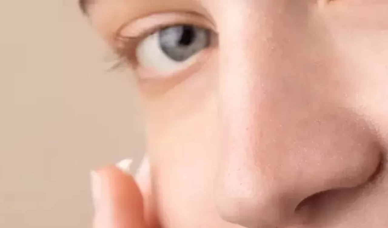 Göz çevresini canlandıran bitkisel yağlar ve faydaları