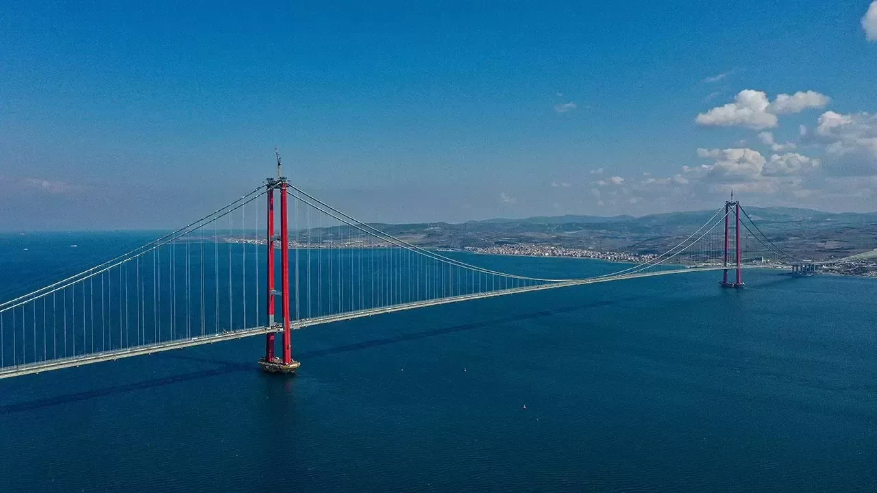 Çanakkale'de boğaz trafiği normale döndü