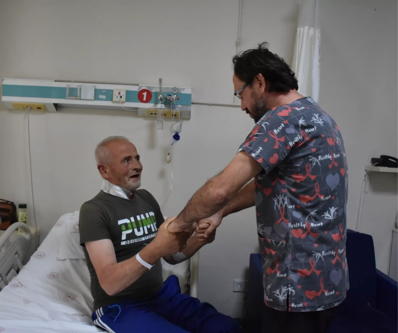 Şah damarı tedavisinde devrim! Türk doktorun yöntemi tıp literatürüne girdi