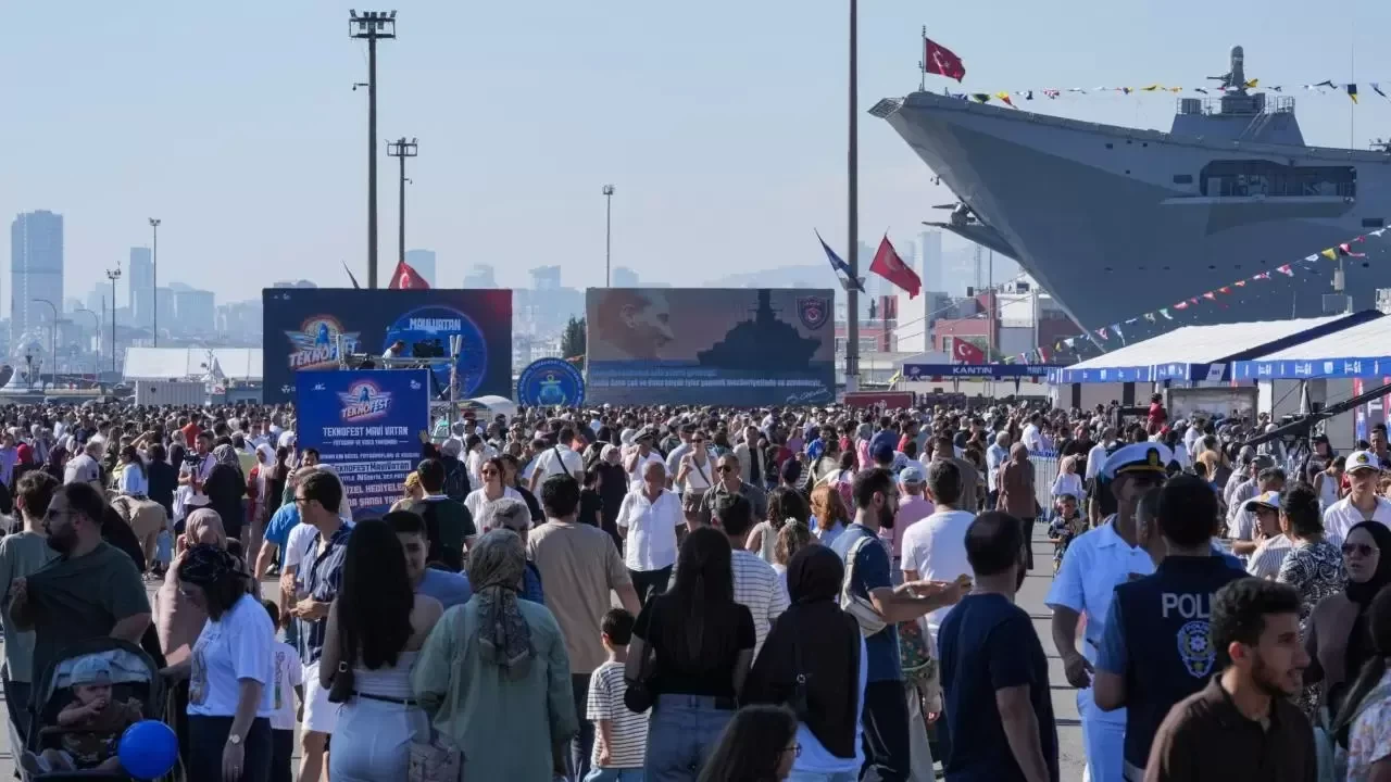 TEKNOFEST Mavi Vatan'ı 175 bin kişi ziyaret etti