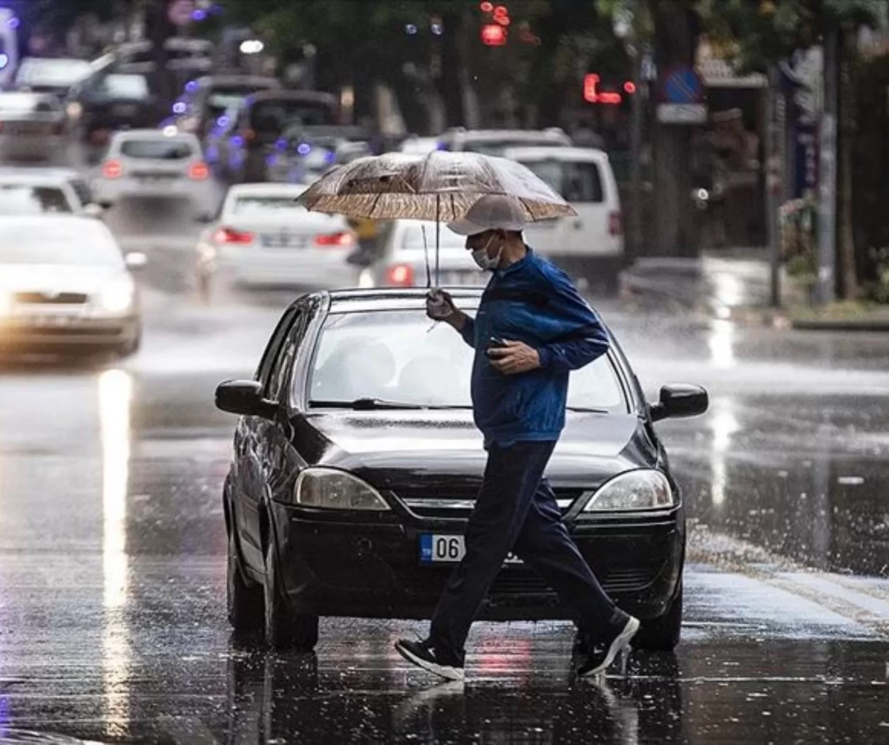 Meteoroloji’den son dakika hava durumu: Cuma günü sağanak geliyor