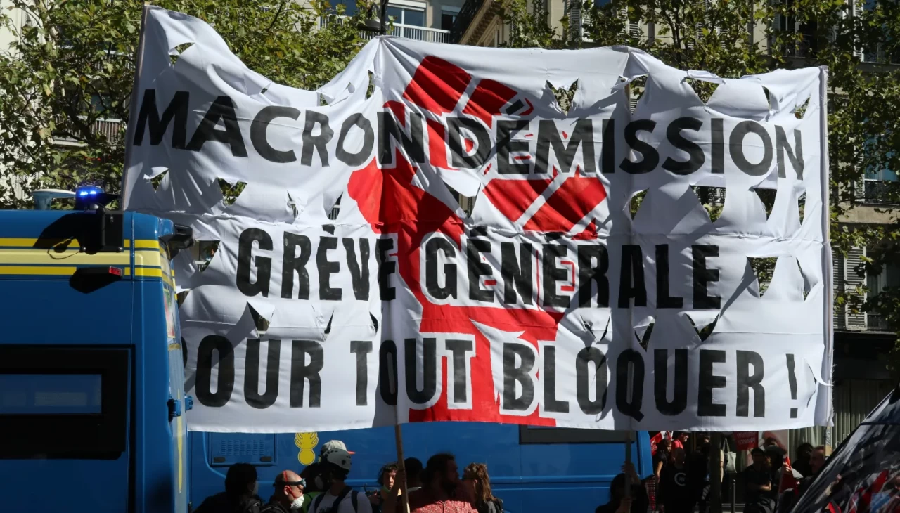 Fransa'daki protestolarda 110 kişi gözaltına alındı