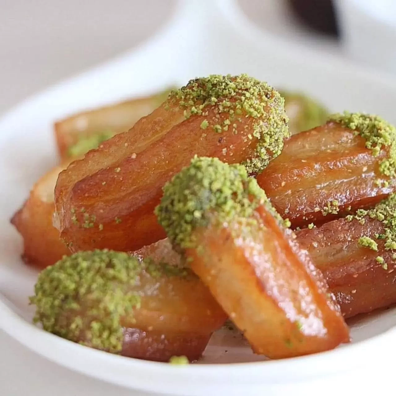 Tulumba Tarifi: Kızarmış ve Şerbetli Tatlı