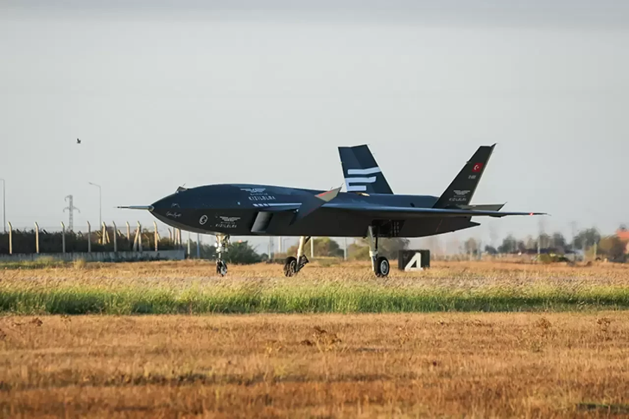 KIZILELMA PT-4 agresif tırmanış ve manevra testini tamamladı