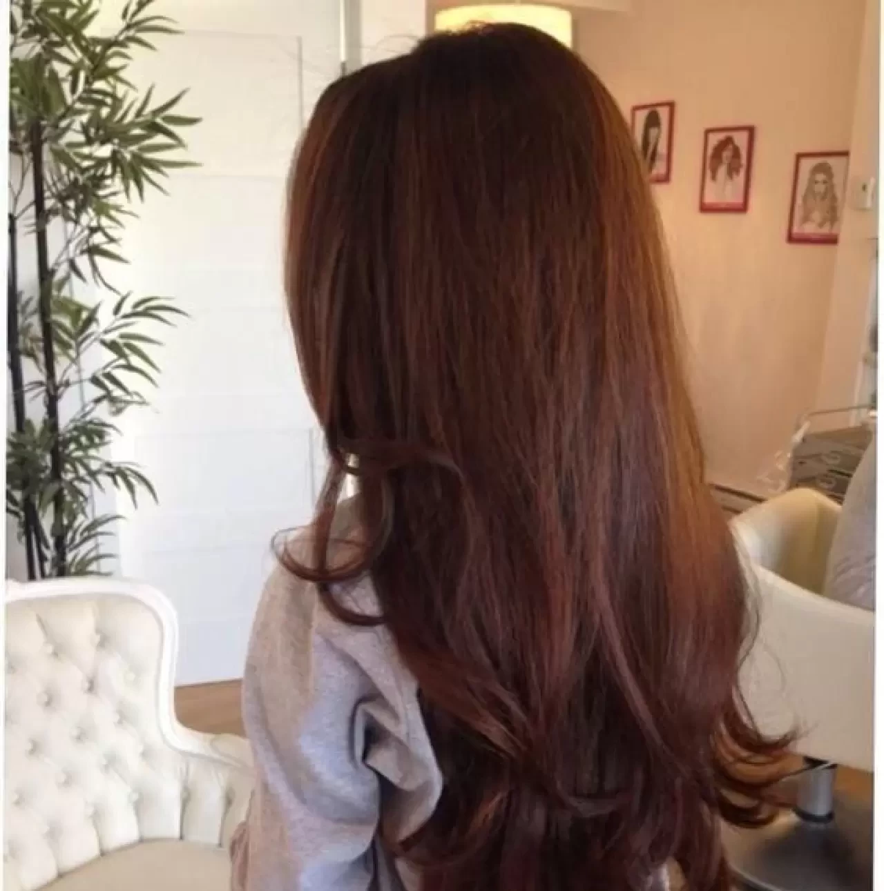 Saça kına yakılır mı? Kınanın saça faydaları ve zararları nelerdir?