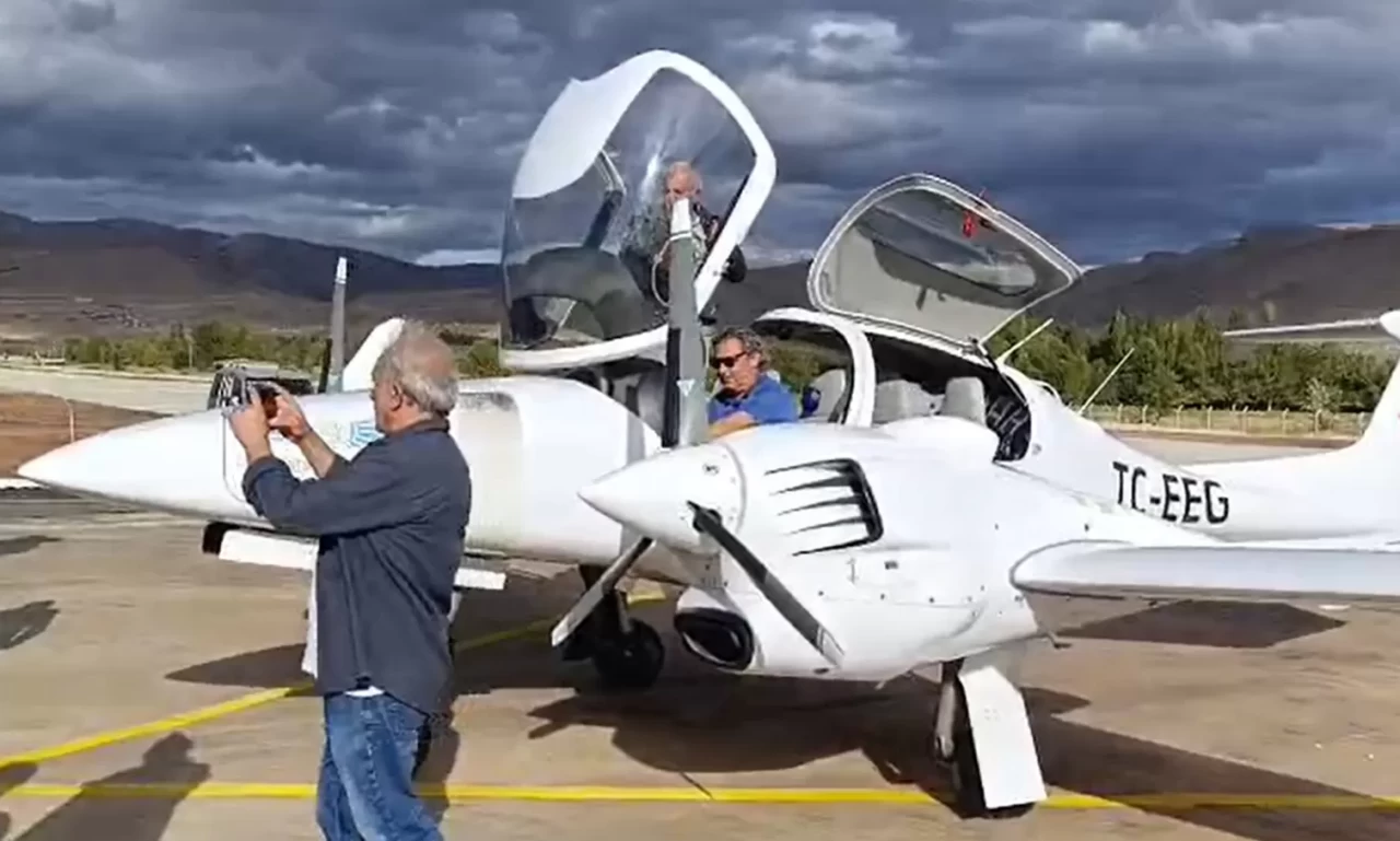 Nuri Demirağ'ın doğduğu ilçeye 84 yıl sonra ilk uçak indi