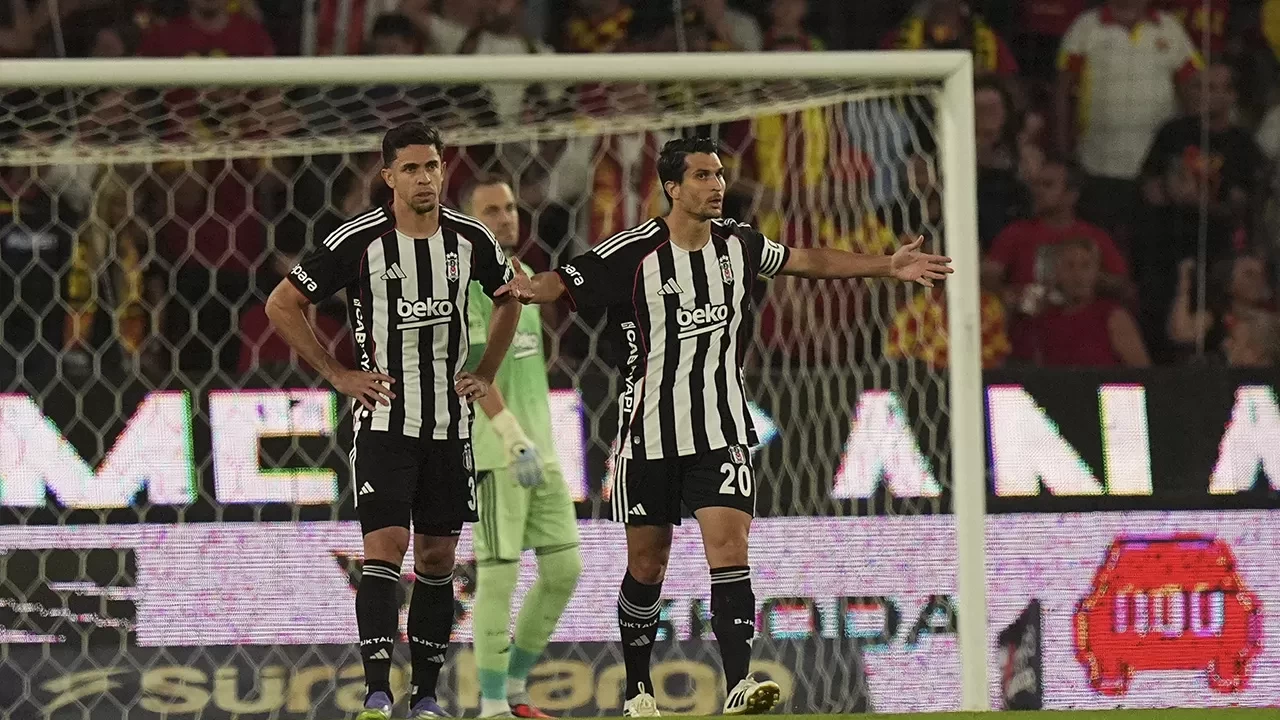 Beşiktaş'ta kaptan Necip Uysal formasına kavuştu