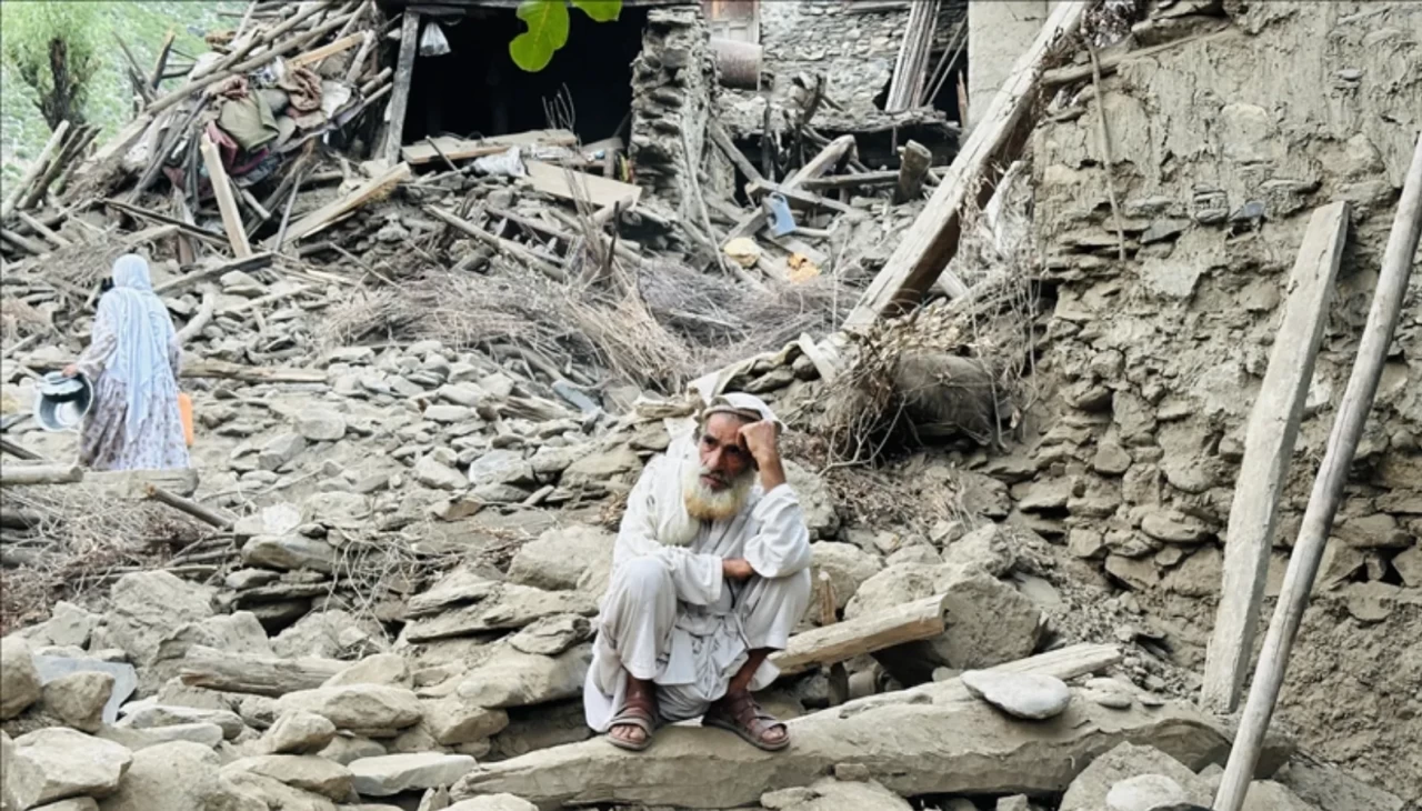 Afganistan’da deprem endişesi göç dalgası yaratıyor