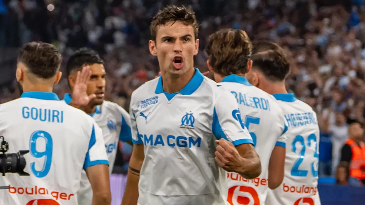 Marsilya dev maçı kazandı, PSG ilk yenilgisini aldı | Maç Sonucu Marsilya 1-0 PSG