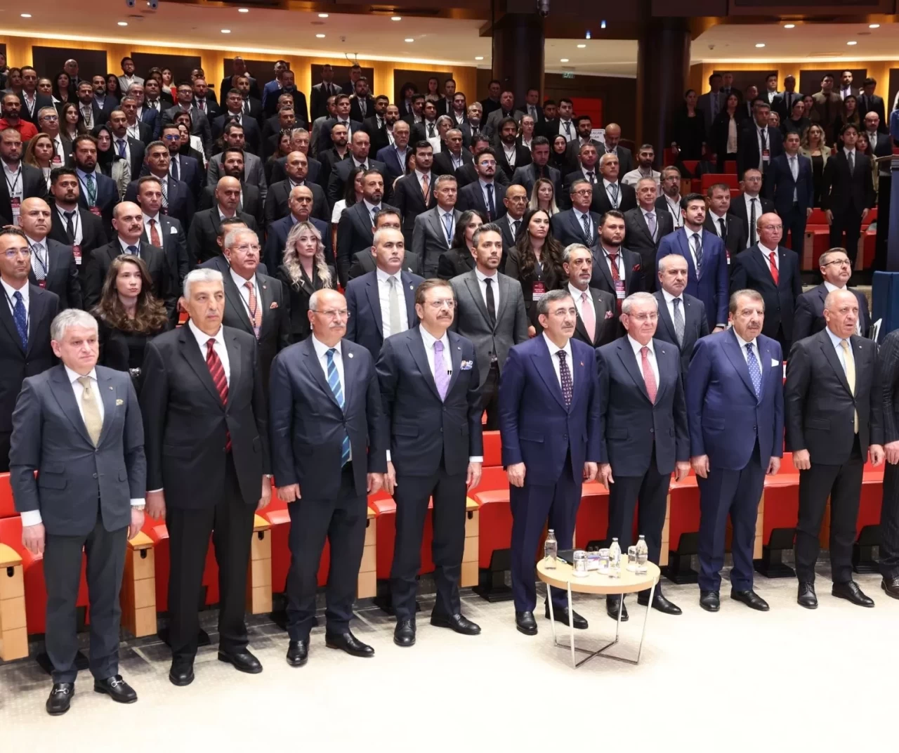 Türkiye'nin en hızlı büyüyen 100 şirketi belli oldu!