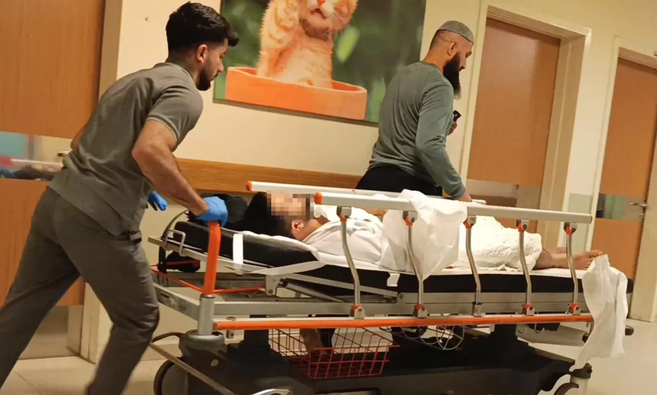 Bursa'da bıçaklı saldırıya uğrayan genç ağır yaralandı