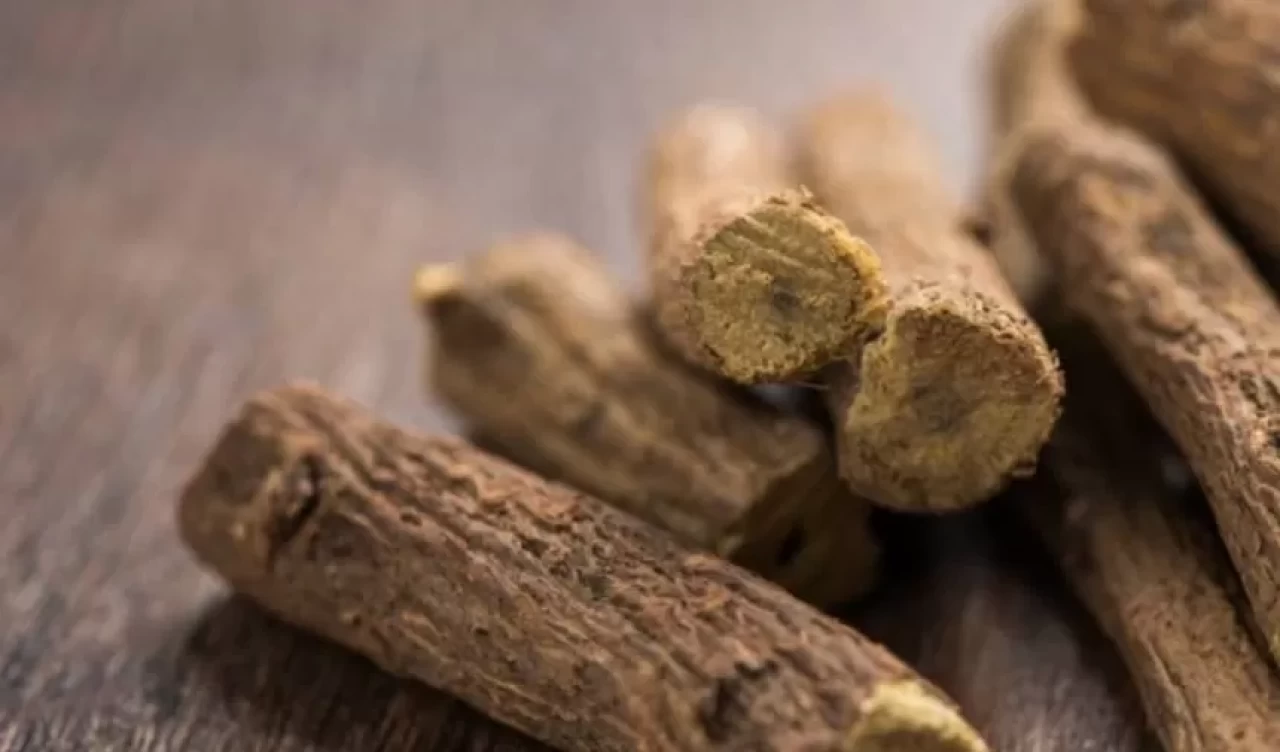 Reflünün çaresi meyan kökü!