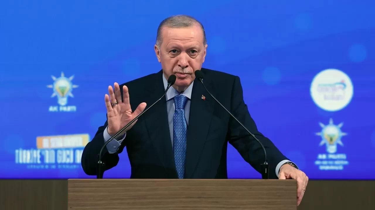 Cumhurbaşkanı Erdoğan'dan Özgür Özel'e füze testi cevabı! Ne füzeden haberi var ne de Sinop'taki balıkçılıktan