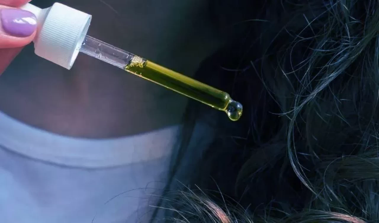 Saçlarınızın ışıltısını artıracak kolay bakım tüyoları