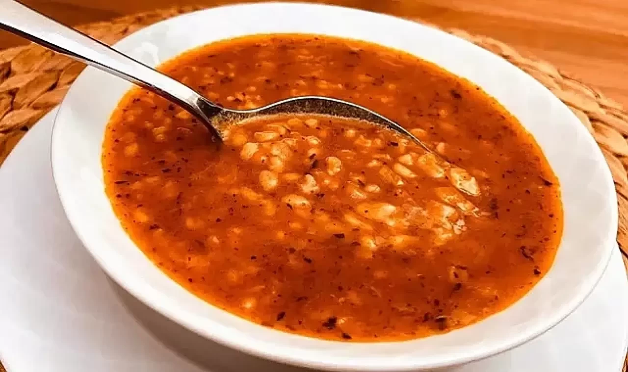 Mengen Çorbası Tarifi: Besleyici ve Lezzetli Yöresel Çorba