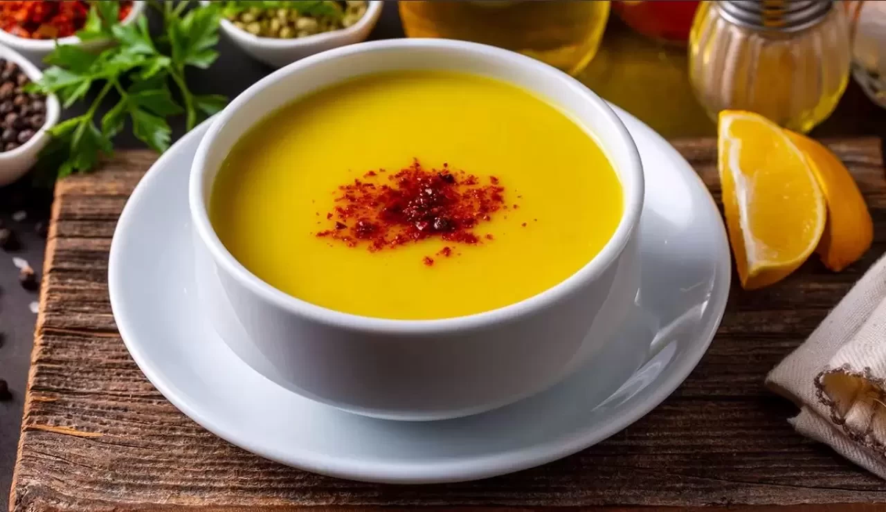 Mercimek Çorbası Tarifi: Malzemeleri, Pişirme Süresi ve Yapılışı