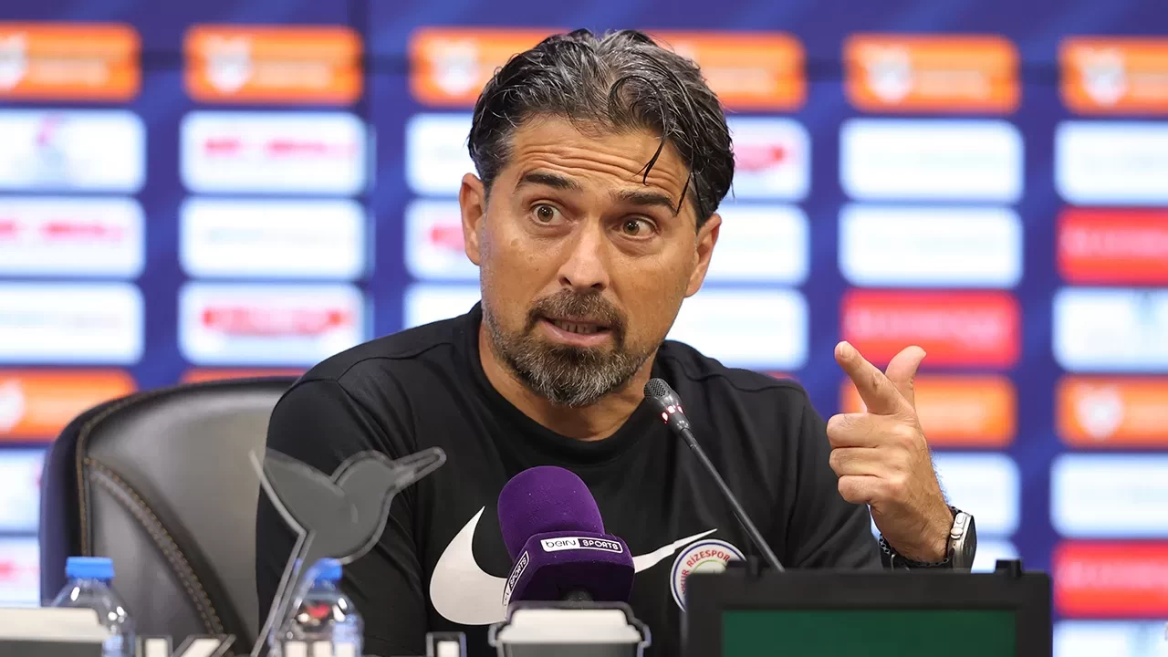 İlhan Palut: "Ali Sowe kendisine çekidüzen vermeli"