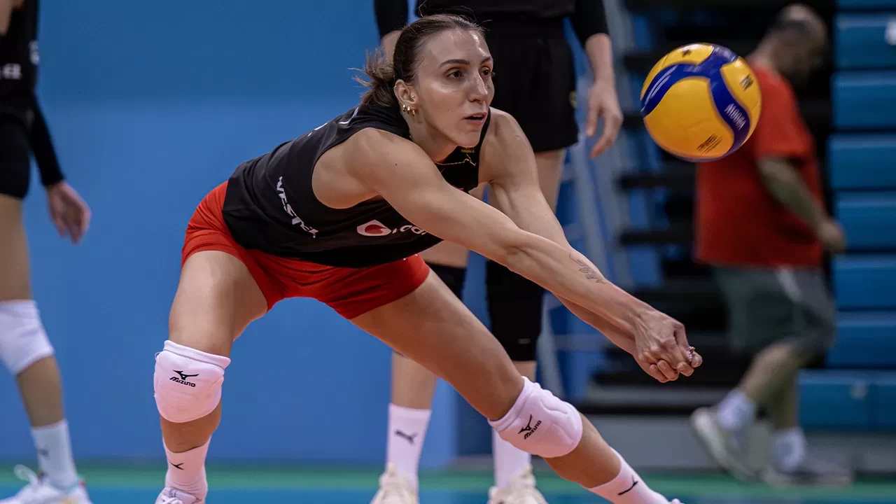 A Milli Kadın Voleybol Takımı, ABD maçı hazırlıklarını tamamladı