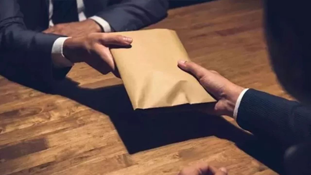 Antalya’da rüşvet soruşturmasında yeni ifadeler ortaya çıktı! Emniyet Müdürü Arslan ve iş insanı Ateş tutuklandı