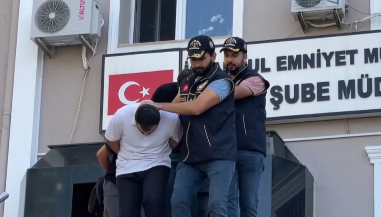 Pendik’te iş yerini kundaklayıp silahlı saldırı düzenleyen 5 şüpheli tutuklandı