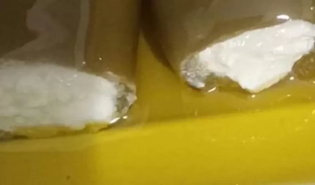 Biberin gücü adına! Peynir dolgulu jalapeno turşusu tarifi