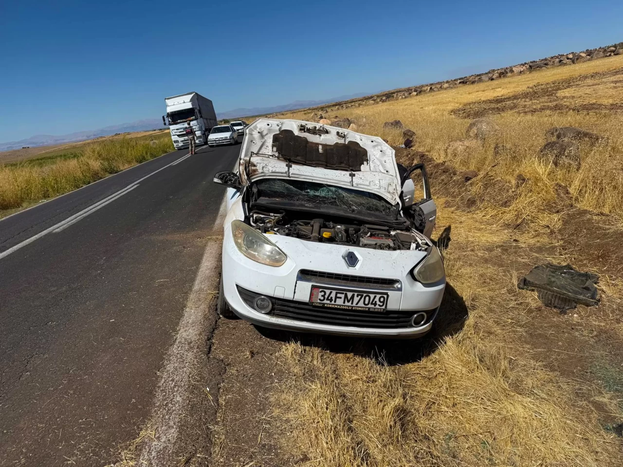 Şanlıurfa'da feci kaza: İki otomobil çarpıştı, 4 yaralı