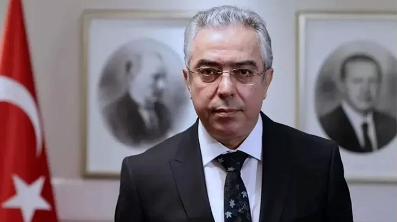 Mehmet Uçum’dan CHP’ye sert mesaj: Hukuka saldırmayın, eleştiri sınırlarına dönün