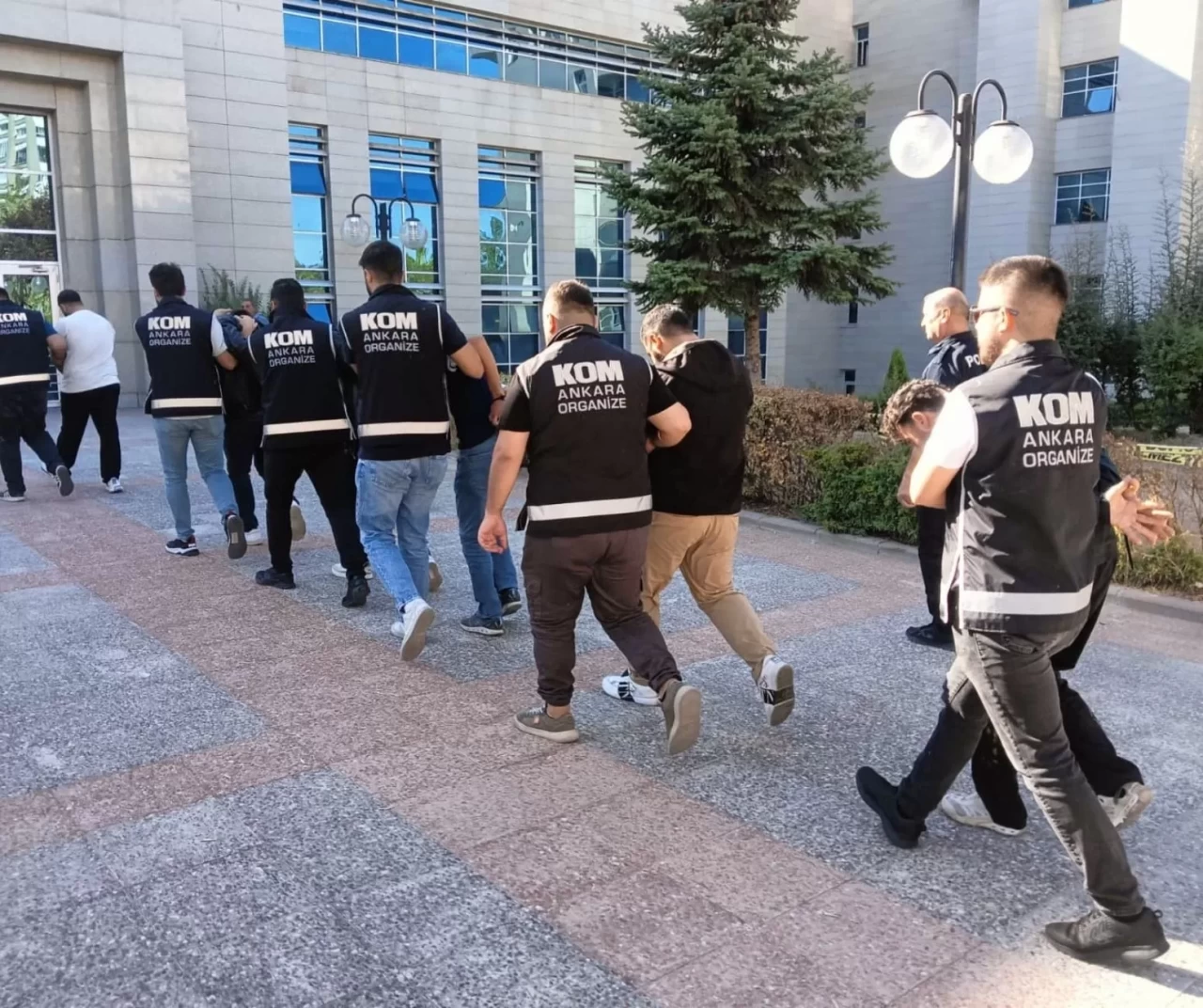 Ankara’da suç örgütüne operasyon: 5 kişi tutuklandı