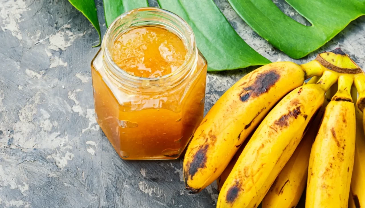 Çöpe Gitmesin! Zayıflatan Muz Kabuklu Marmelat tarifi