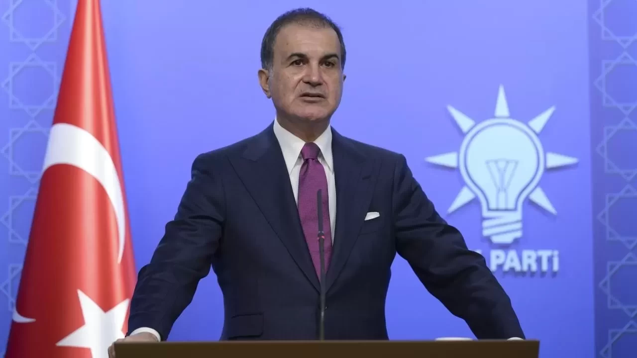 Ömer Çelik'ten Özel'e sert tepki: Çirkin ifadeler haddi değil!