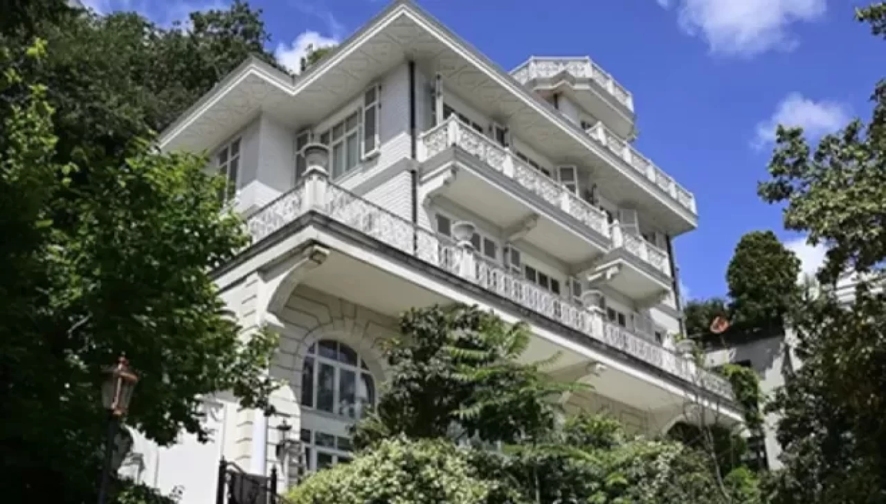 Boğazın incisi Beyaz Köşk satışa çıktı! Fiyatı 115 milyon düştü